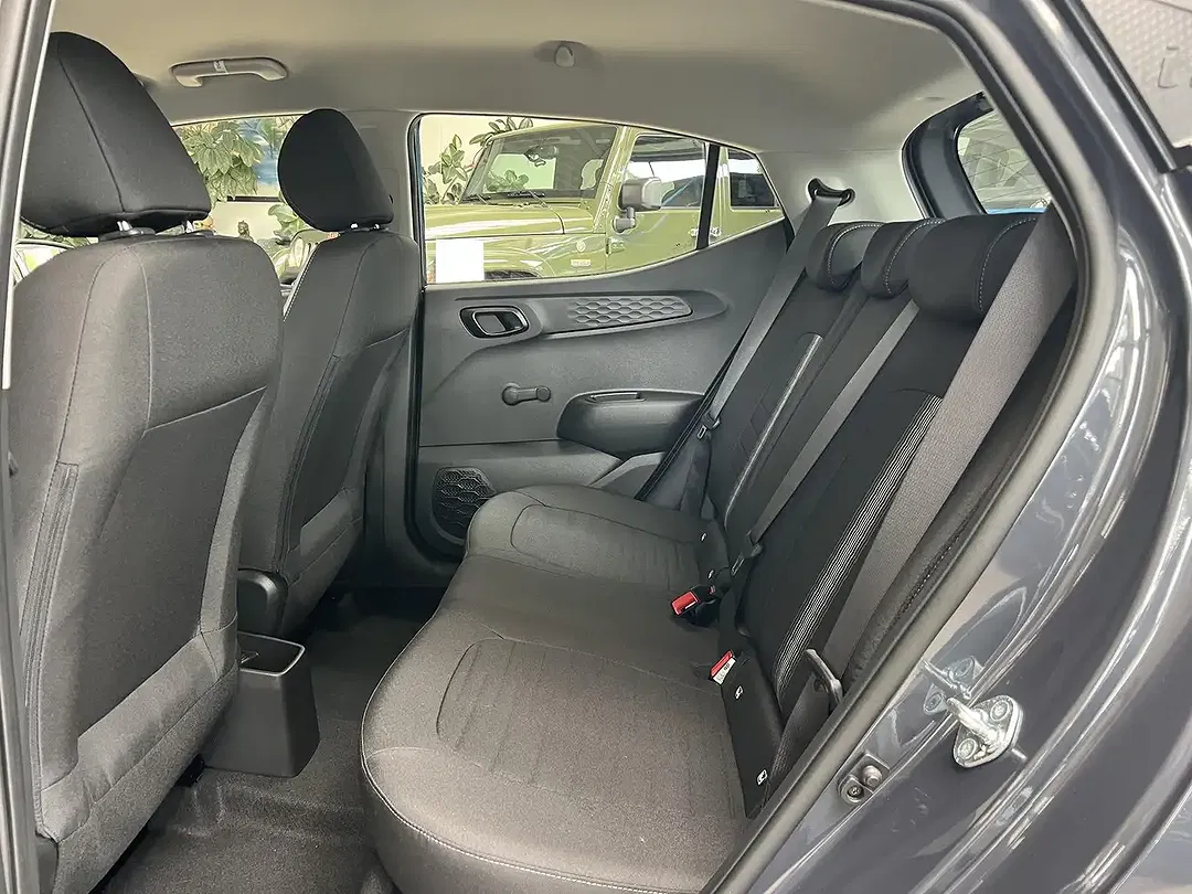 Hyundai i10 1.0 - foto 15
