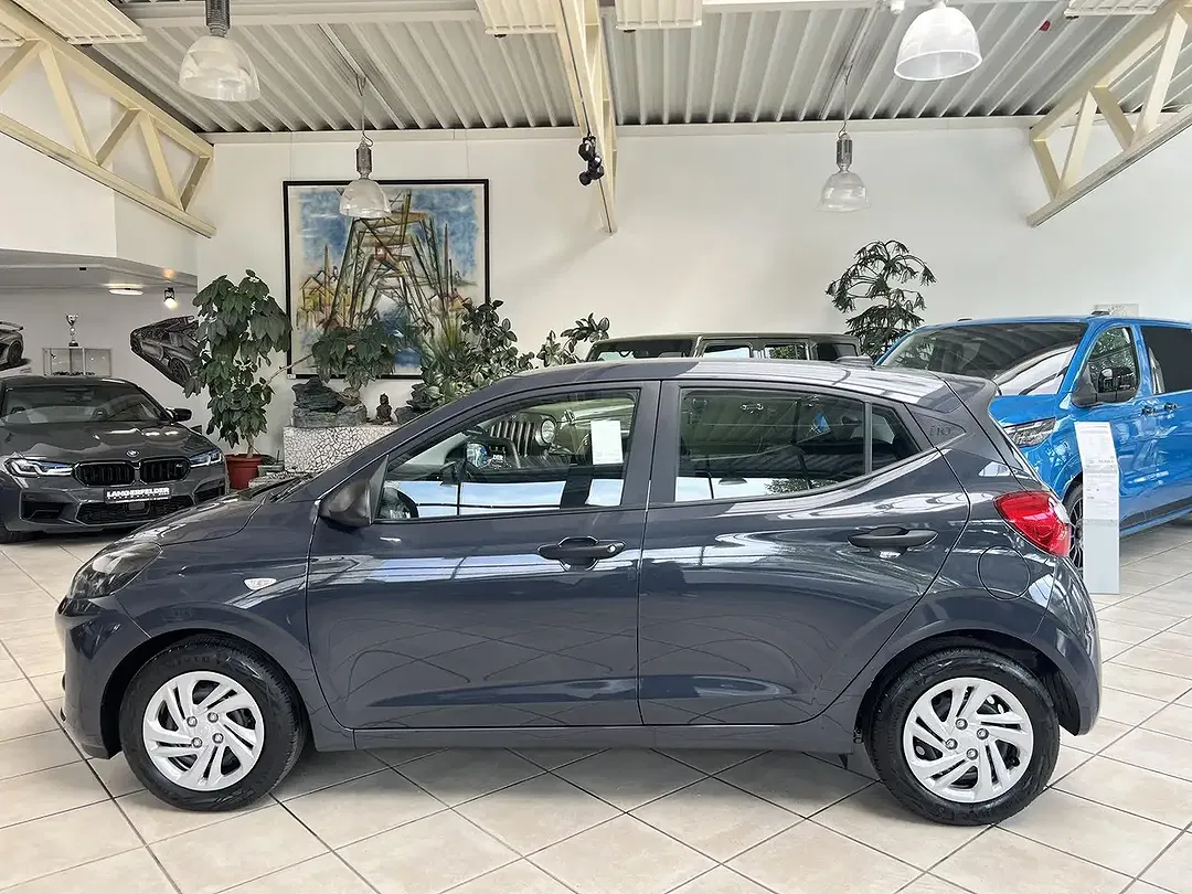 Hyundai i10 1.0 - Thumbnail 7