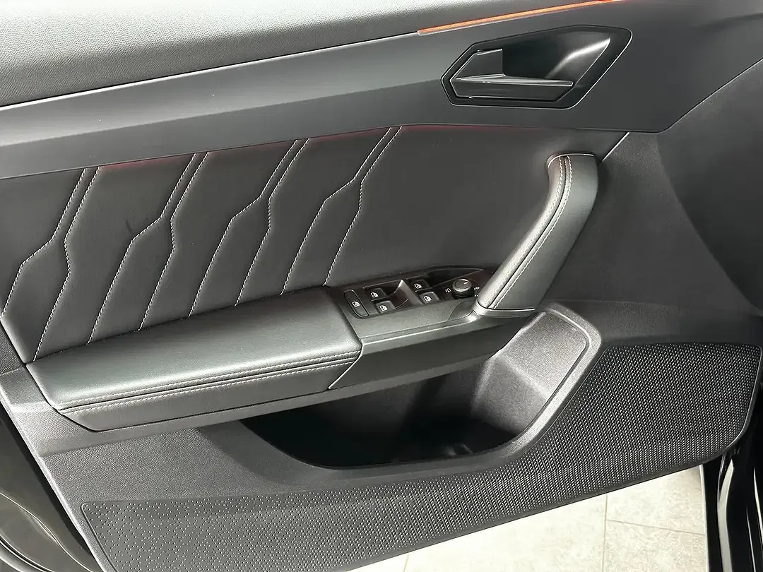 CUPRA Leon 1.5 TSI Sportstourer - Thumbnail 15