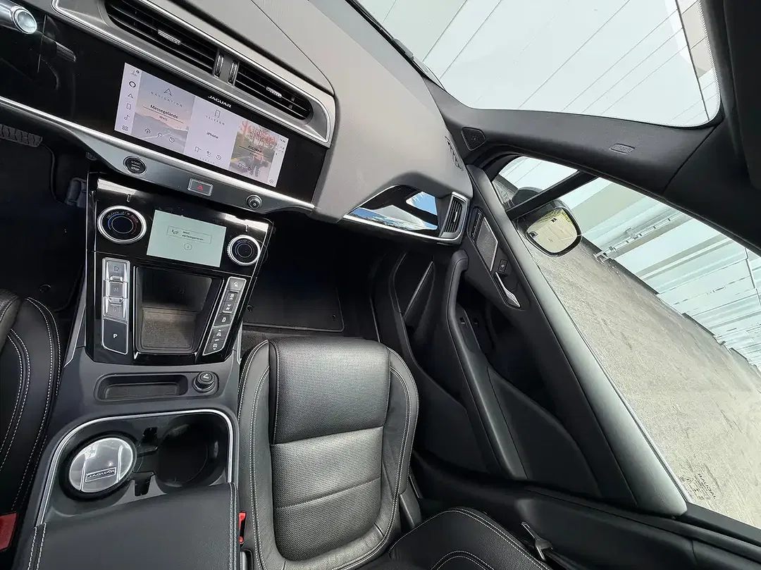 Jaguar I-Pace EV400 S - Thumbnail 12