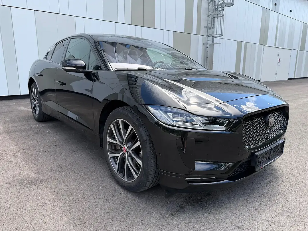 Jaguar I-Pace EV400 S - Thumbnail 3