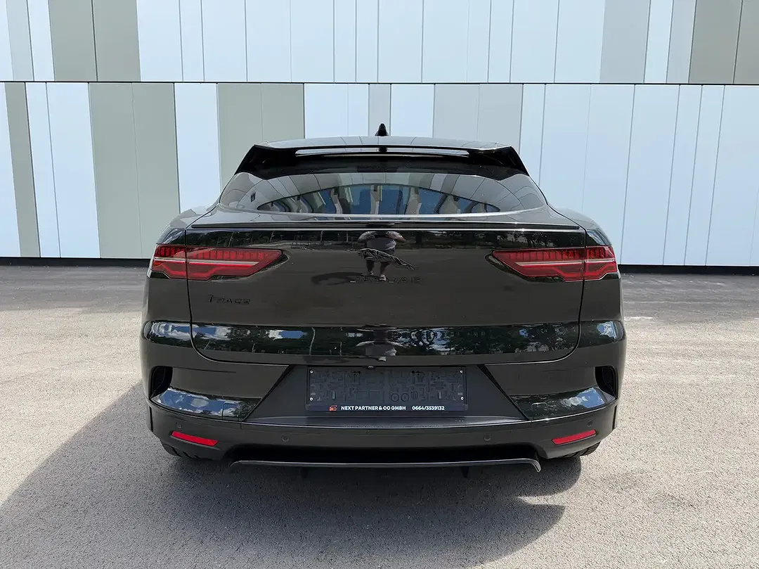 Jaguar I-Pace EV400 S - Thumbnail 6