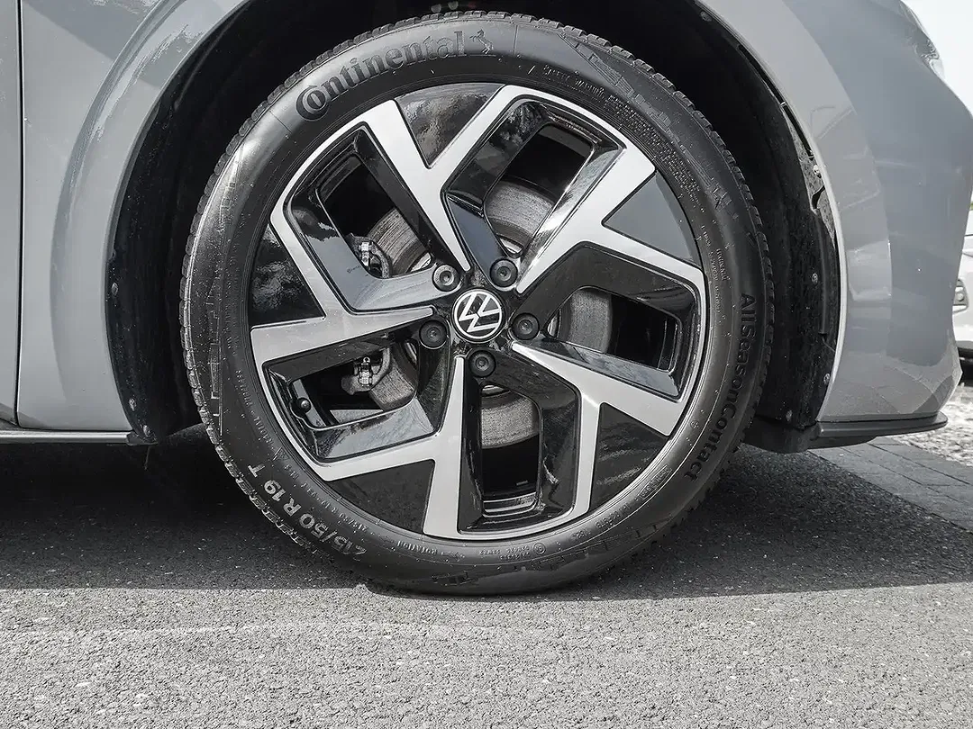 Volkswagen ID.3 Pro - Thumbnail 6