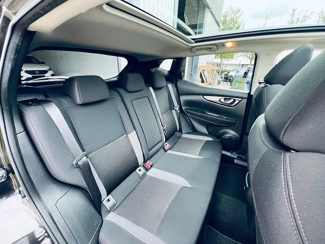 Nissan Qashqai 1.3 DIG-T DCT - Thumbnail 13