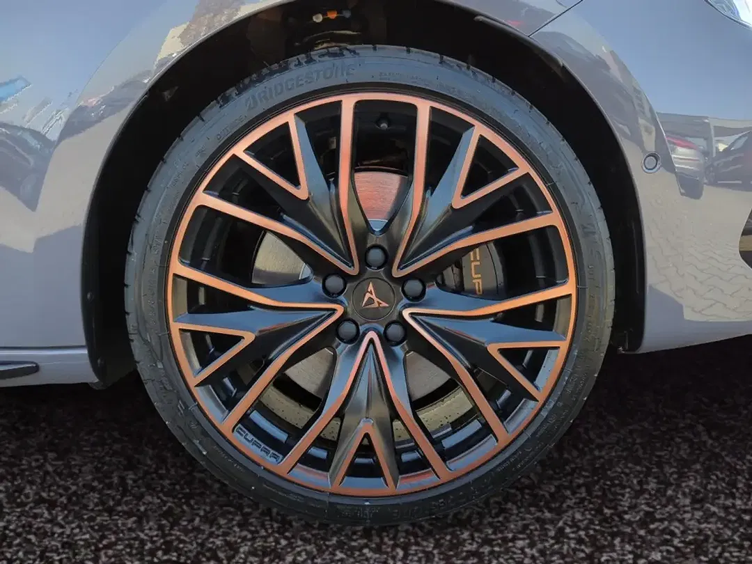 CUPRA Leon DSG Matrix LED VZ1 - Thumbnail 6