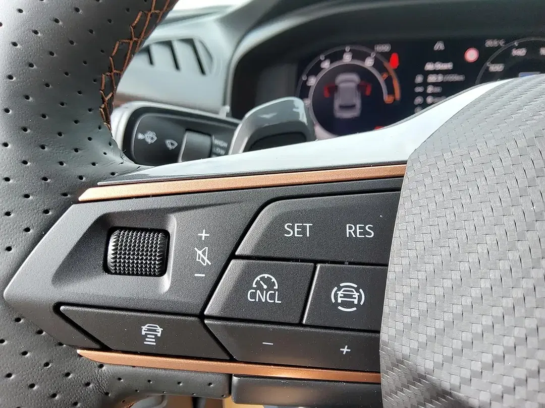 CUPRA Terramar TSI 4x4 Matrix LED VZ2 - Thumbnail 14