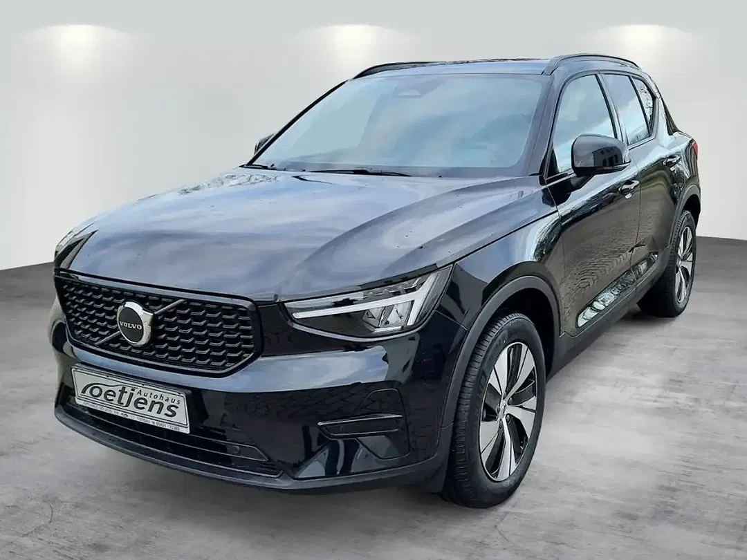 Volvo XC40 B3 MHEV Plus Dark - foto 2