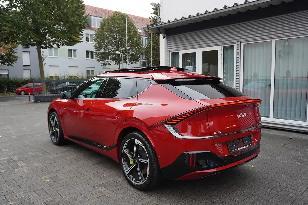 Kia EV6 4WD GT - Thumbnail 10