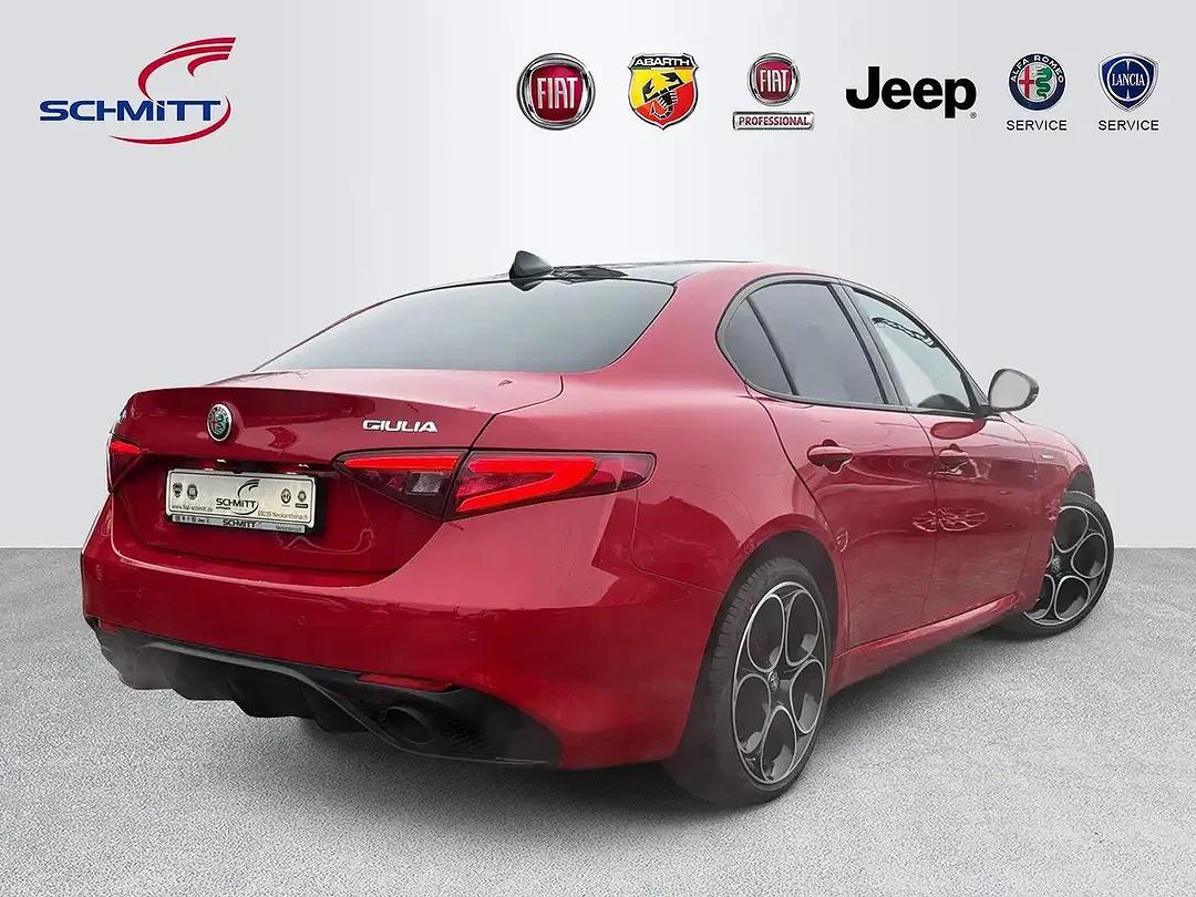 Alfa Romeo Giulia Q4 Veloce - foto 2