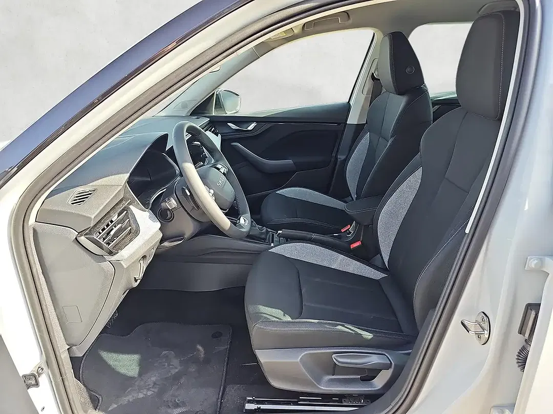 Skoda Kamiq 1.0 TSI DSG Selection Black - Thumbnail 9