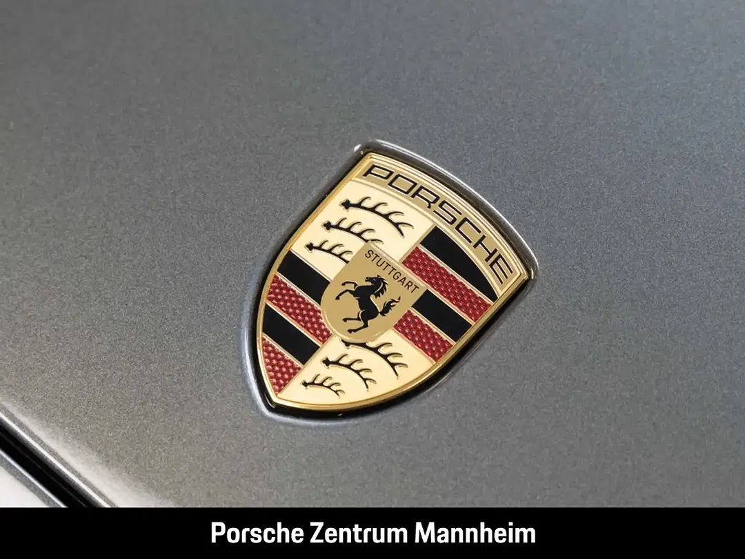 Porsche Panamera 4 - Thumbnail 12