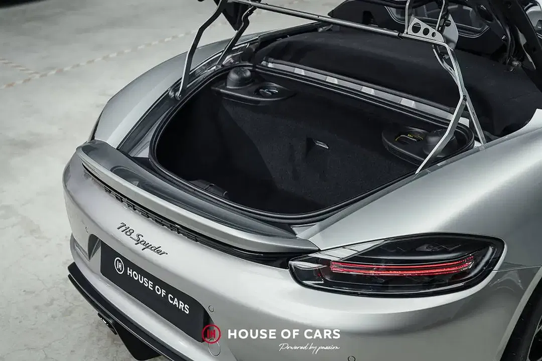 Porsche 718 Spyder - Thumbnail 13