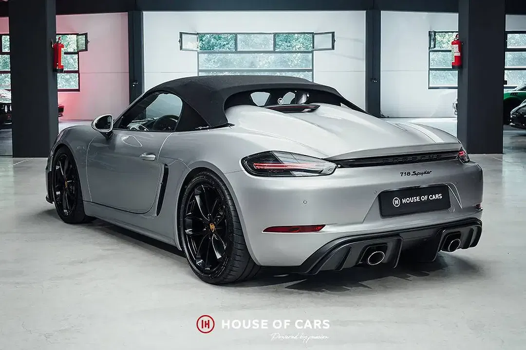 Porsche 718 Spyder - Thumbnail 9