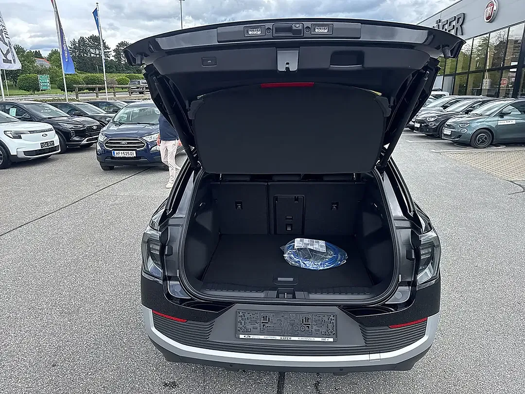 Ford Explorer Premium - Thumbnail 14