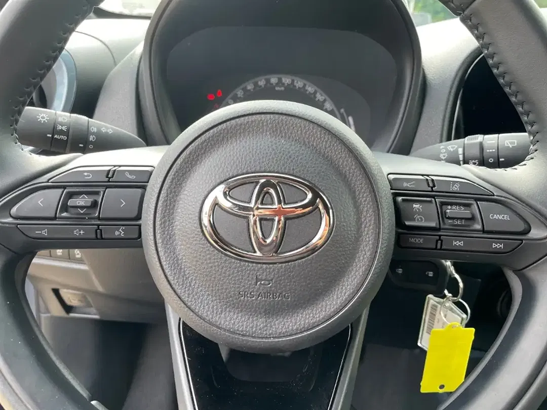 Toyota Aygo X Teamplayer - Thumbnail 11