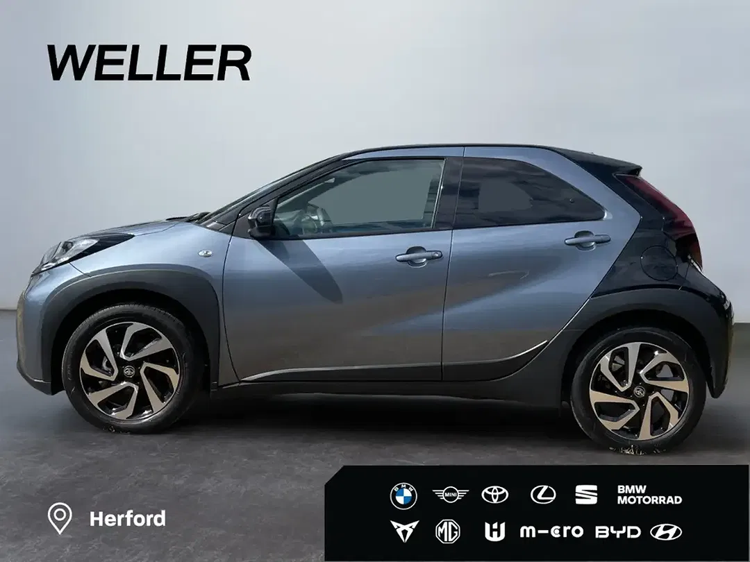 Toyota Aygo X Teamplayer - Thumbnail 4