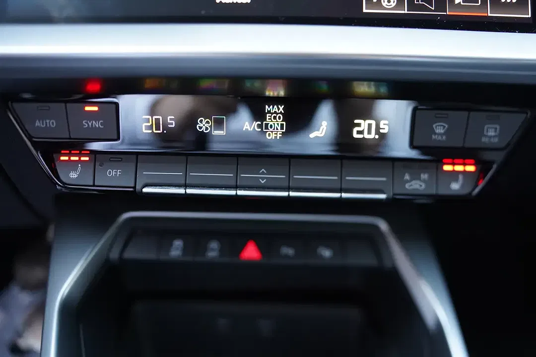 Audi A3 30 TFSI - Thumbnail 22