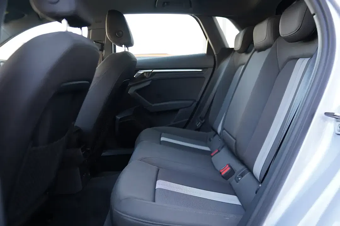 Audi A3 30 TFSI - Thumbnail 6