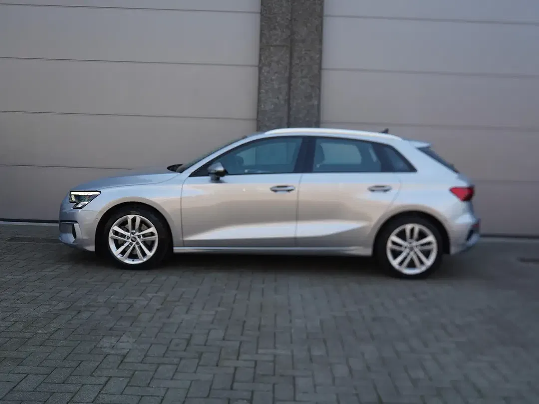 Audi A3 30 TFSI - Thumbnail 9