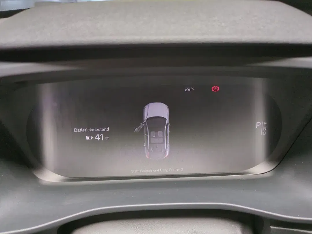 Volvo C40 eAWD Recharge Plus - Thumbnail 12