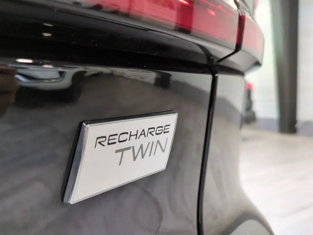 Volvo C40 eAWD Recharge Plus - Thumbnail 25