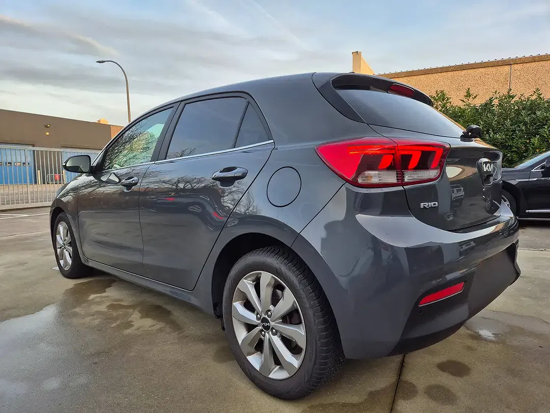 Kia Rio 1.0 - Thumbnail 8