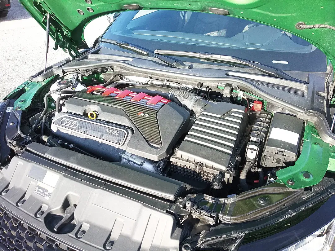 Audi TT RS 2.5 TFSI S tronic quattro Coupe - Thumbnail 9
