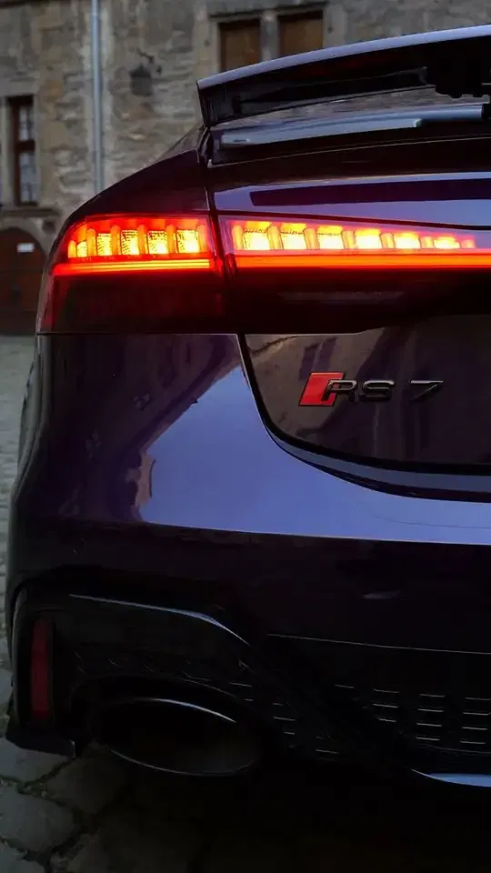 Audi RS7 4.0 TFSI Sportback - Thumbnail 9