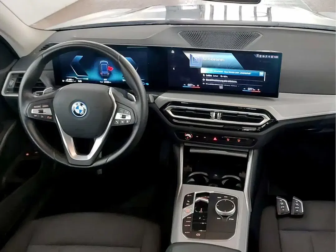 BMW 320 Touring - Thumbnail 5