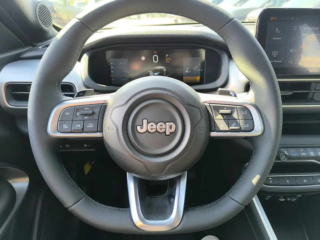 Jeep Avenger MHEV 4xe Upland - Thumbnail 14