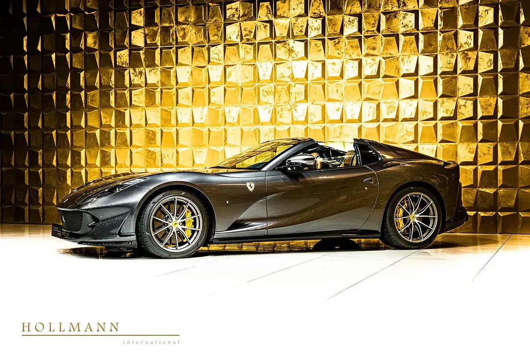 Ferrari 812 GTS - Thumbnail 3