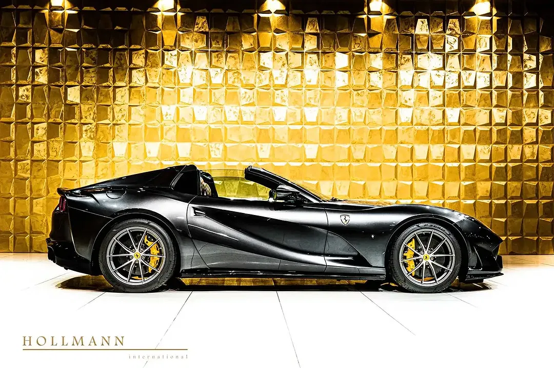 Ferrari 812 GTS - Thumbnail 4