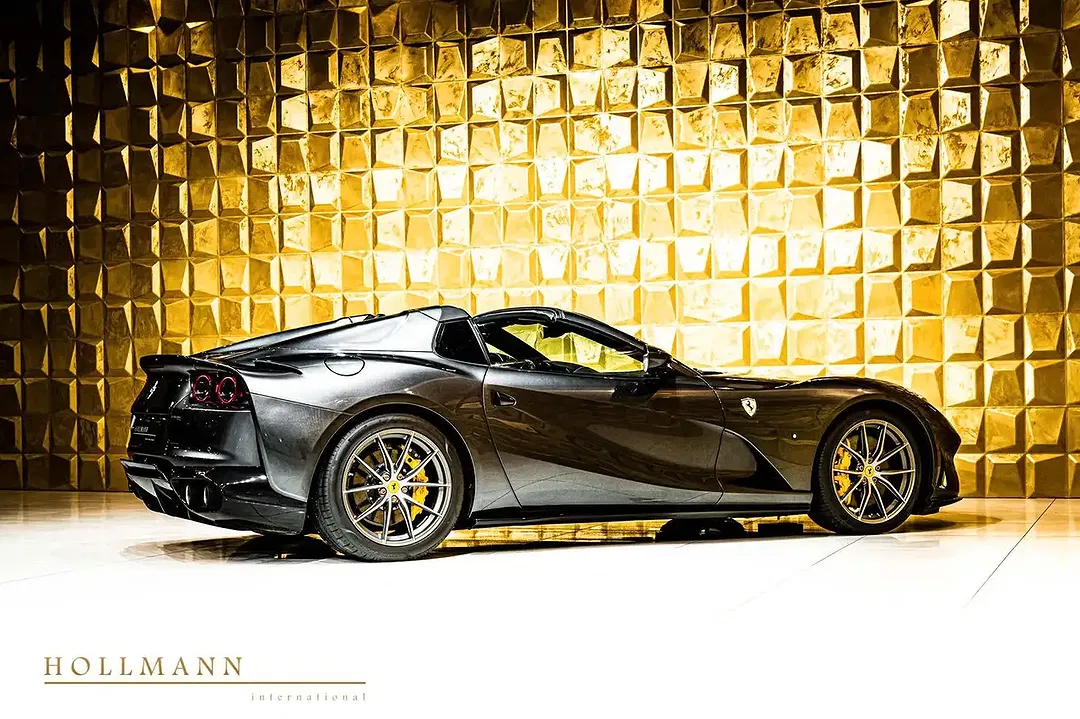 Ferrari 812 GTS - Thumbnail 7