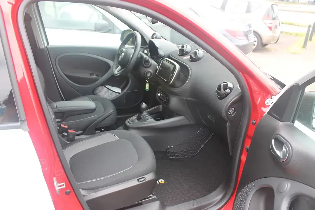 smart forFour - Thumbnail 12