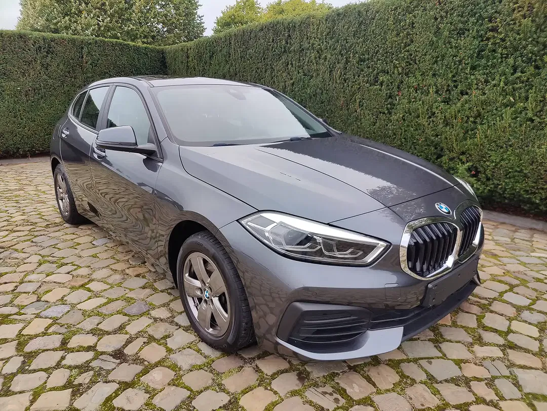 BMW 118 - foto 1
