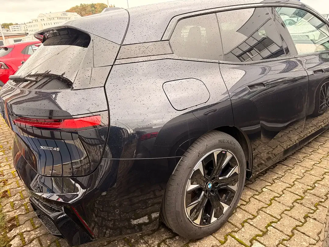 BMW iX xDrive M Sport Suite - foto 1