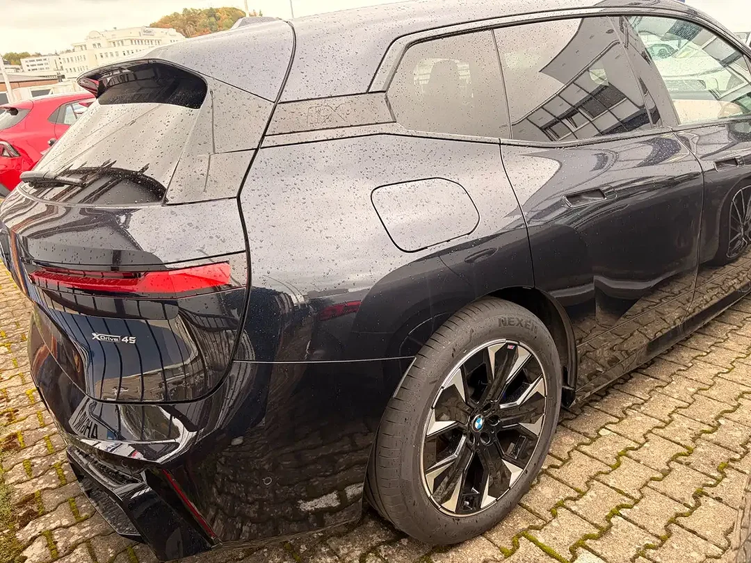 BMW iX xDrive M Sport Suite - Afbeelding 1