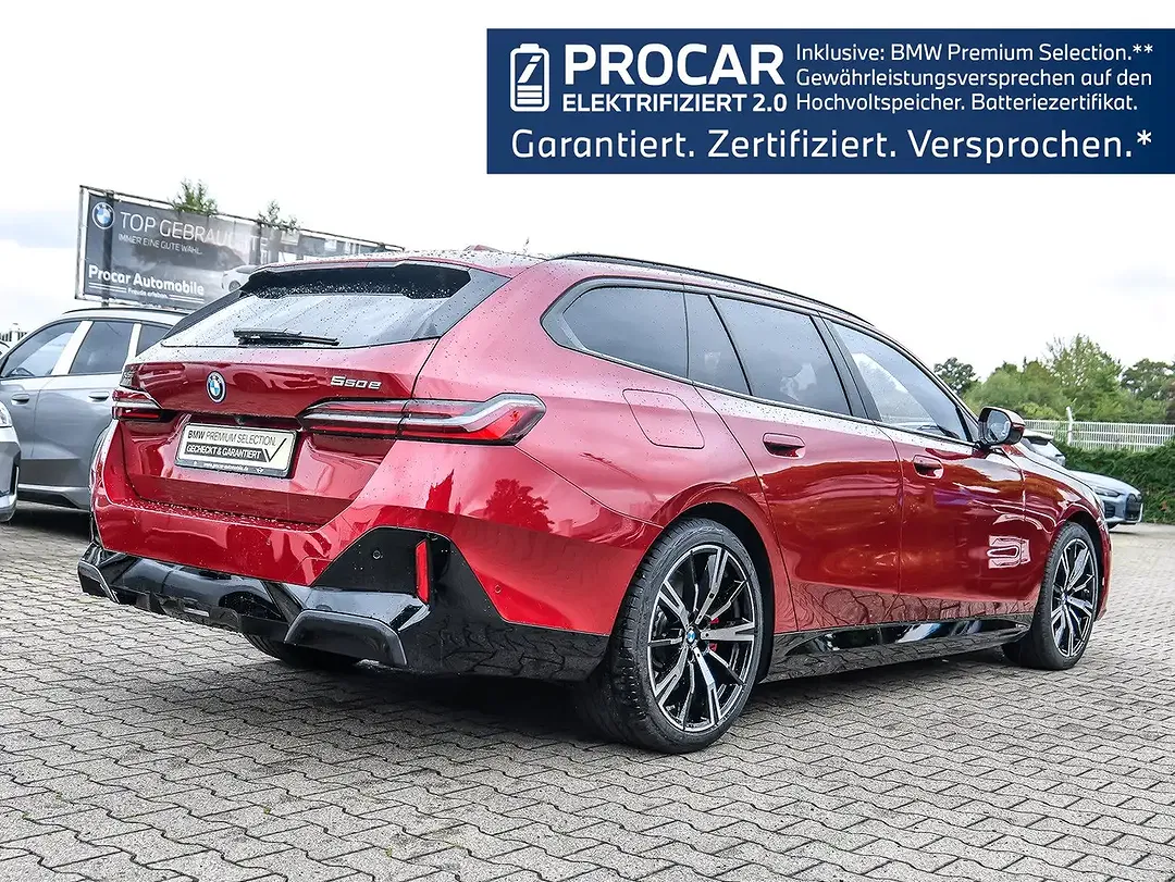 BMW 550 xDrive Touring M Sport Pro - Thumbnail 2