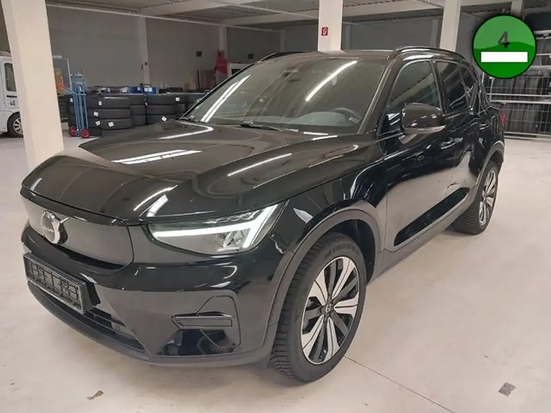 Volvo XC40 Recharge Plus - Thumbnail 1