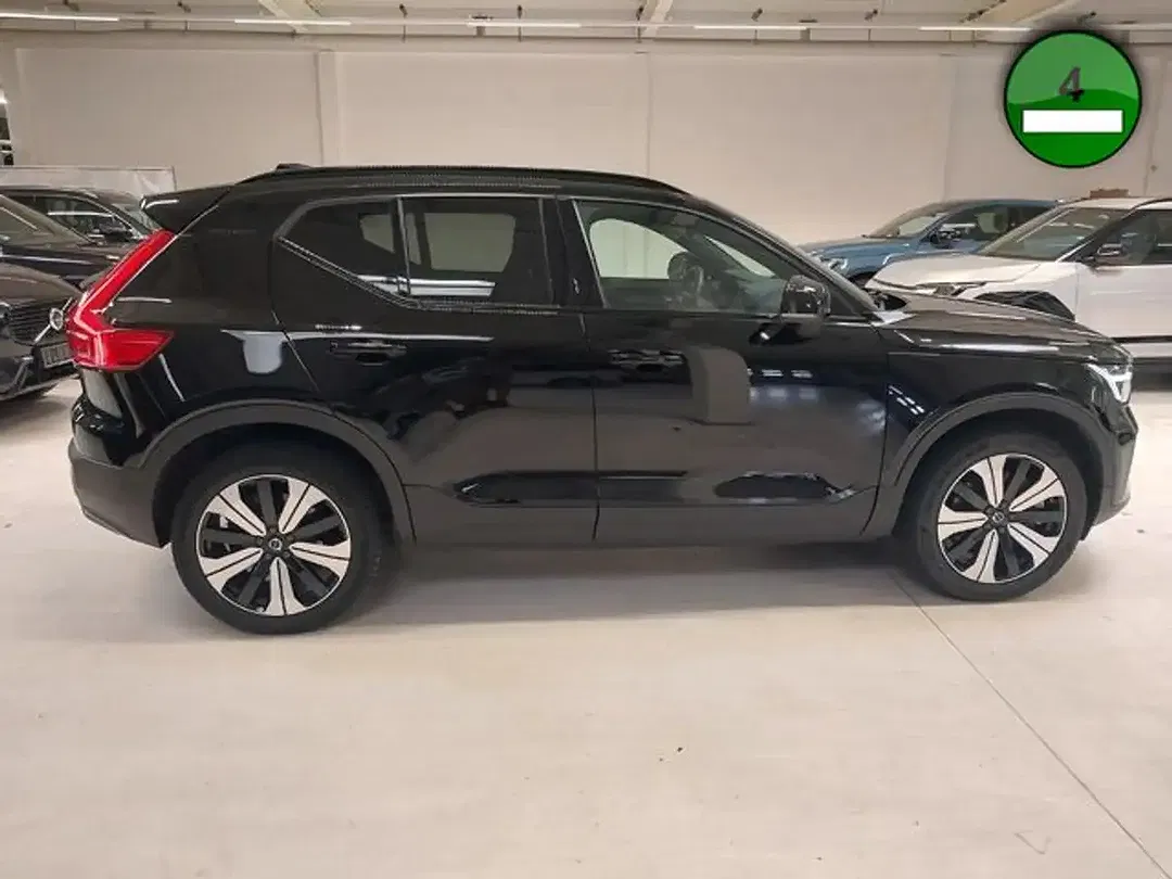Volvo XC40 Recharge Plus - Thumbnail 10