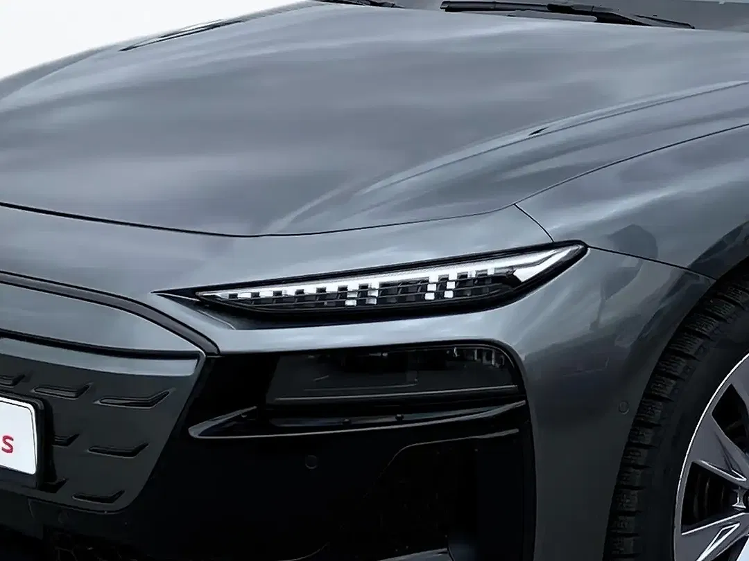 Audi S6 e-tron Avant S line Edition One - Thumbnail 5