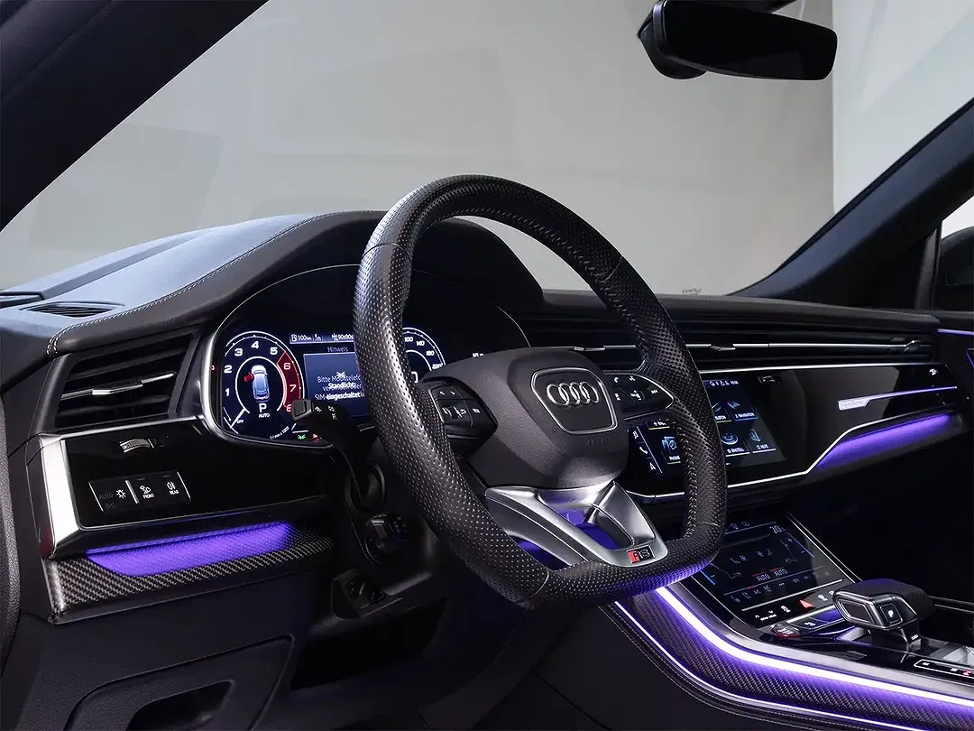 Audi RS Q8 - Thumbnail 13