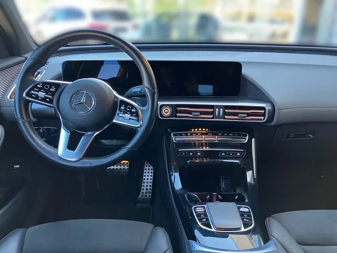 Mercedes-Benz EQC 400 4MATIC MBUX AMG Line - Thumbnail 7