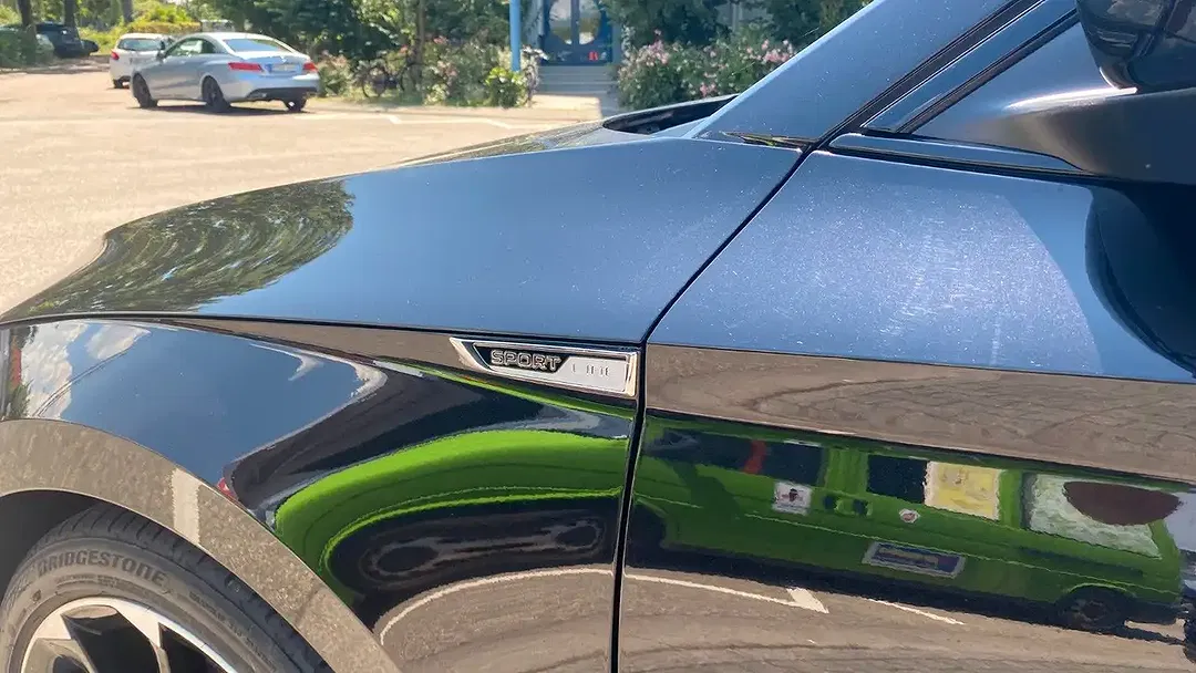 Skoda Superb Combi Sportline - Thumbnail 10