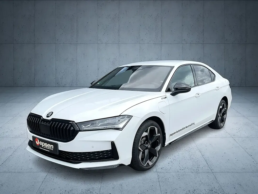 Skoda Superb Sportline Suite - foto 1