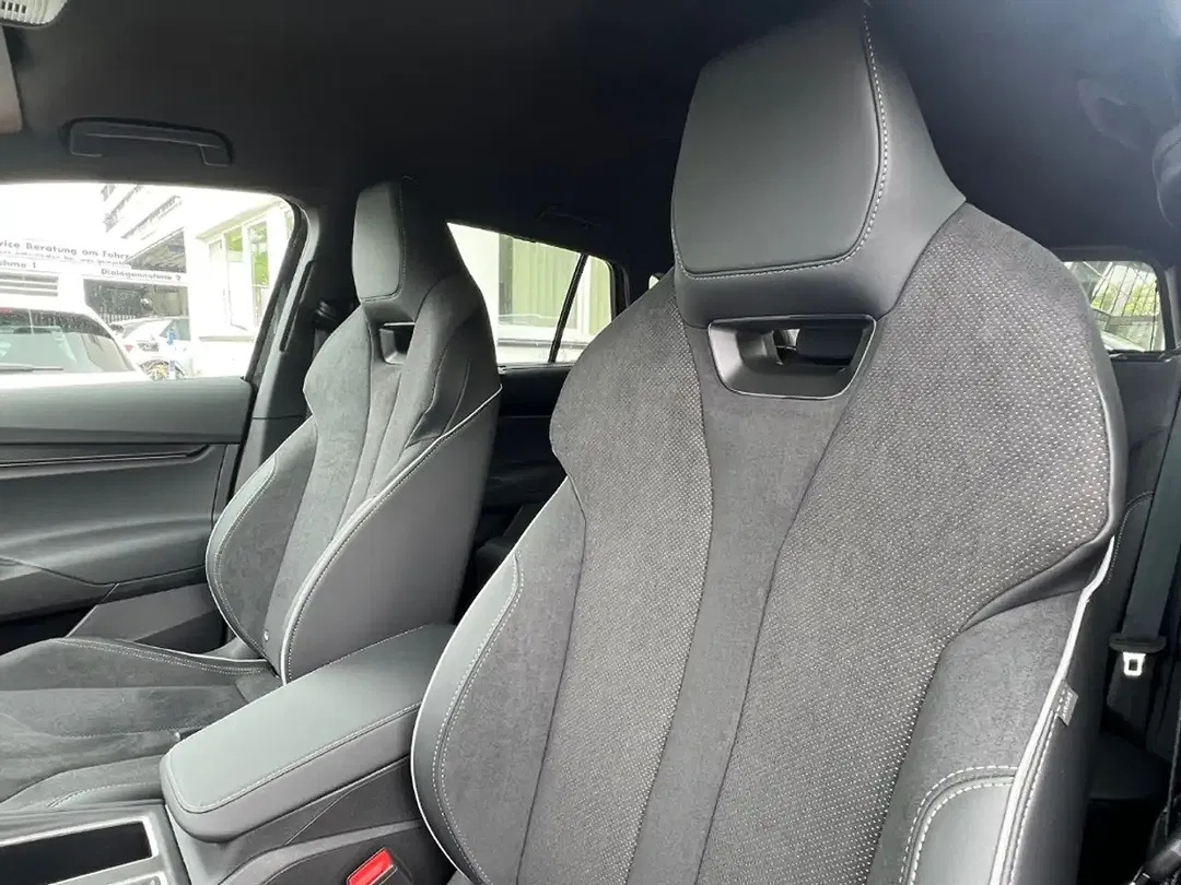 Skoda Elroq 85 Sportline Plus - Thumbnail 5
