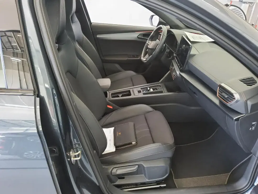 CUPRA Formentor PHEV DSG VZ1 - Thumbnail 4