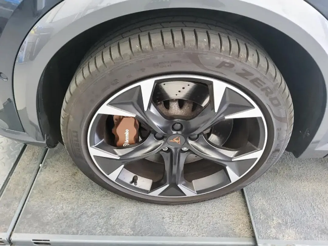 CUPRA Formentor PHEV DSG VZ1 - Thumbnail 8