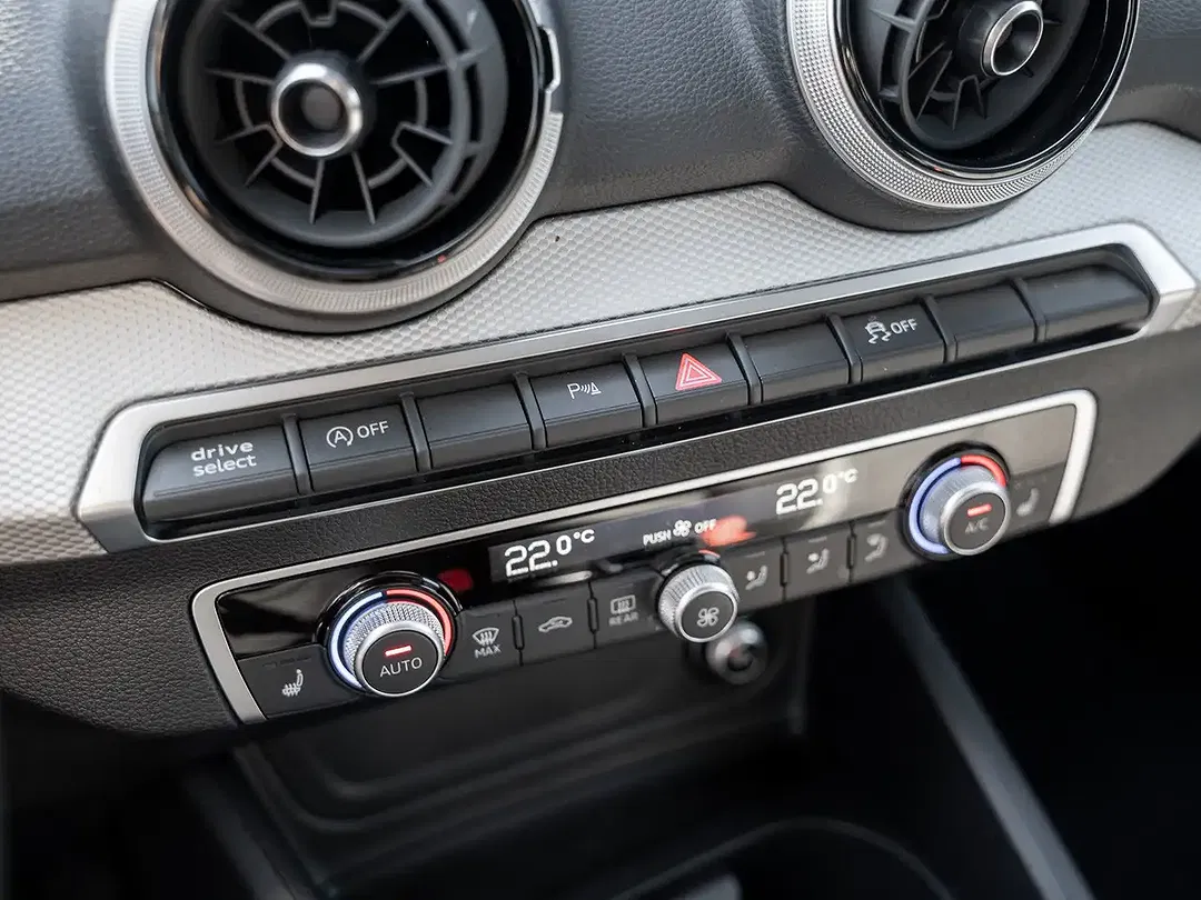 Audi Q2 35 TFSI S tronic S line - Thumbnail 11