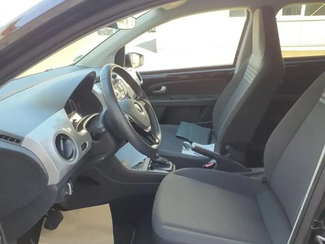Volkswagen e-up! Style Plus - Thumbnail 4
